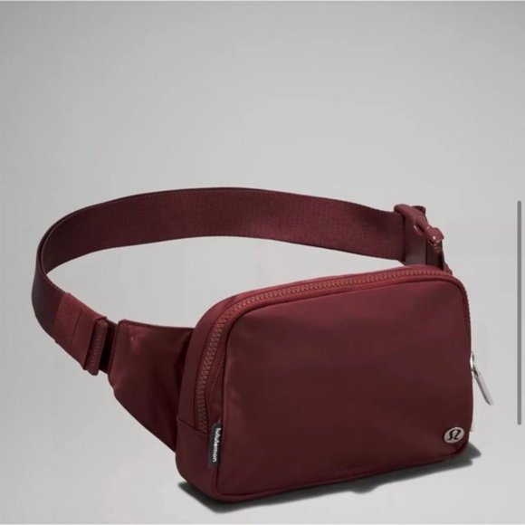 Lululemon Everywhere Belt Bag NWT Red Merlot w/Lulu Bag main image 7